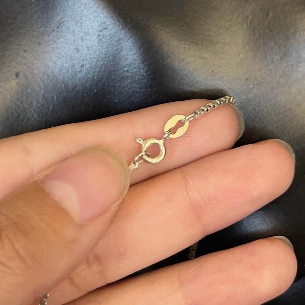 Sterling silver bar necklace - Picture 6 of 7